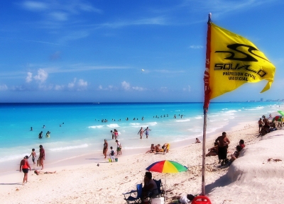 Cancun (16:9clue)  [flickr.com]  CC BY 
Infos zur Lizenz unter 'Bildquellennachweis'